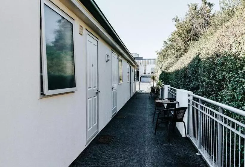 The Grange Motel