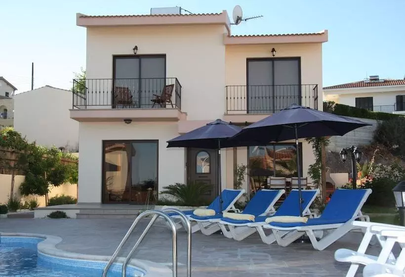 Vineland Sheromyli Villas