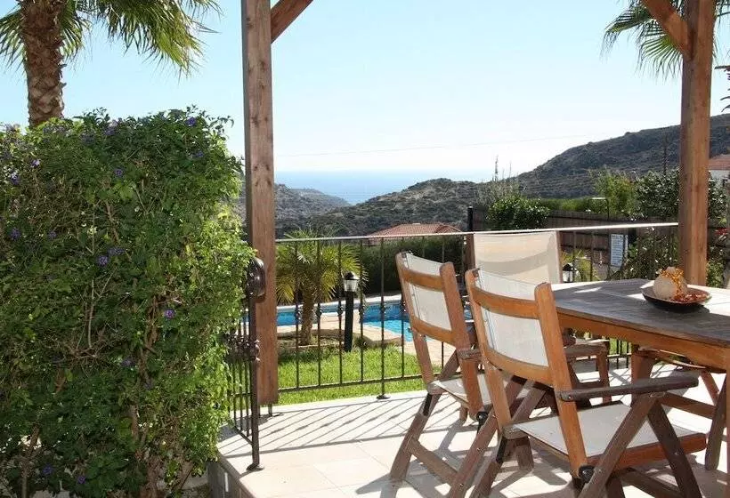 Vineland Sheromyli Villas