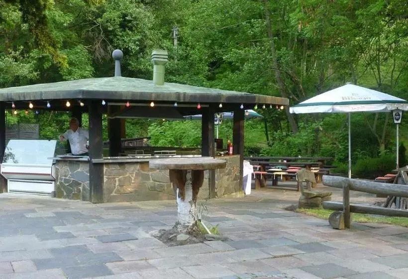 ホテル Wald Im Wiesengrund
