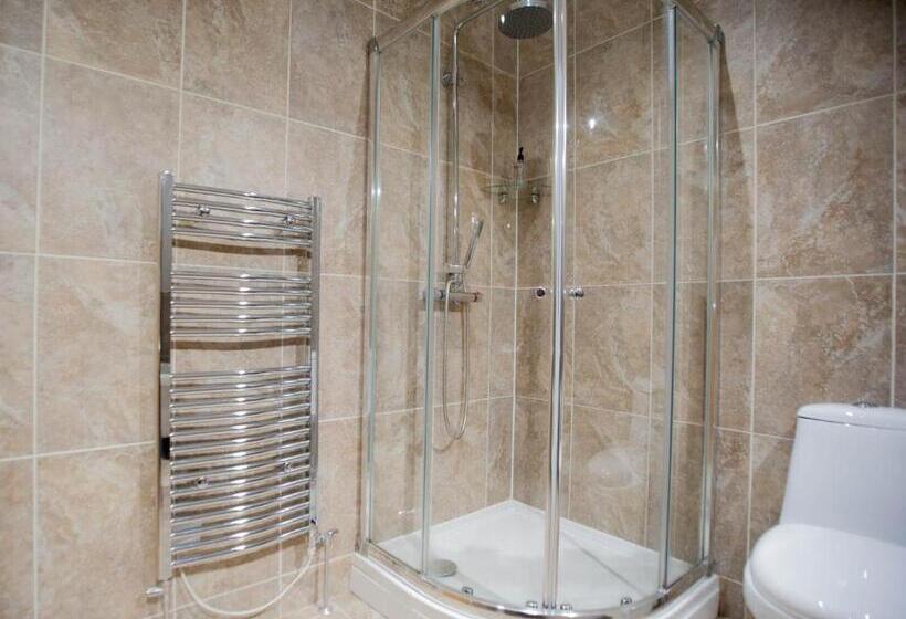 צימר Ballas Farm Country Guest House