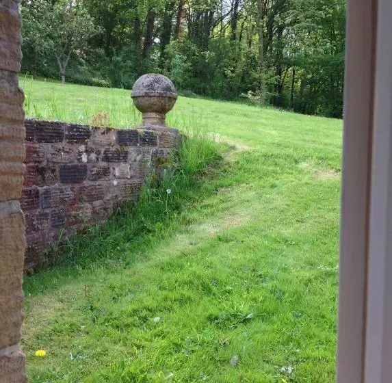 Aamiaismajoitus (B&B) Gardeners Cottage B And B