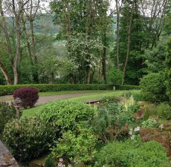 Aamiaismajoitus (B&B) Gardeners Cottage B And B