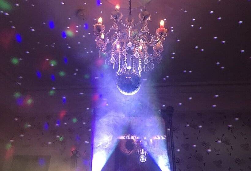 ベッドアンドブレックファースト Inch Schoolhouse   Event Residence