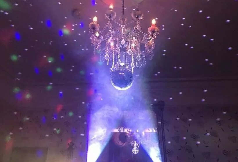 تختخواب و صبحانه Inch Schoolhouse   Event Residence