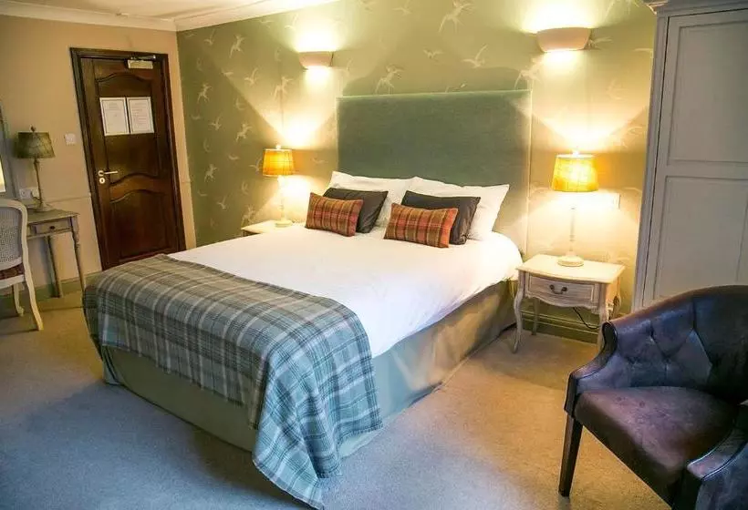 Aamiaismajoitus (B&B) The Red Lion Hawkshaw