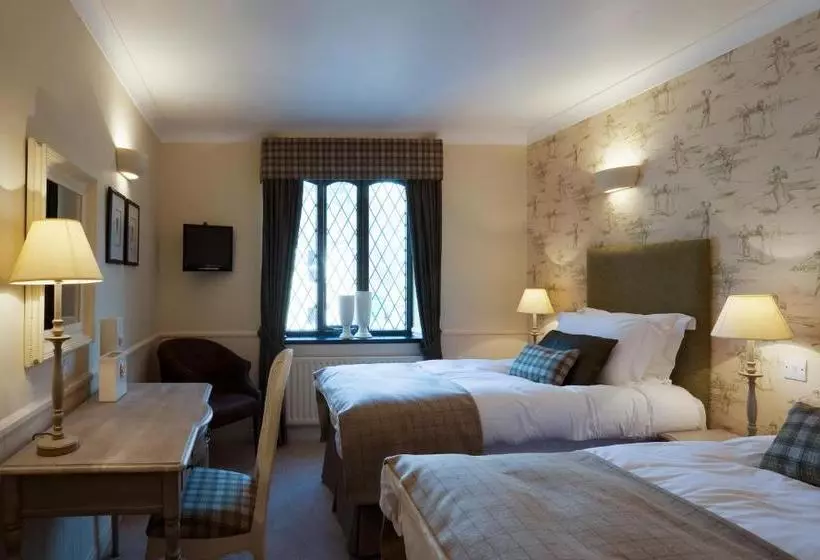 Aamiaismajoitus (B&B) The Red Lion Hawkshaw