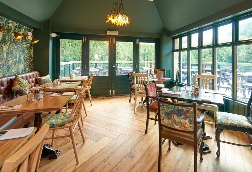 مبيت وإفطار The Red Lion Hawkshaw