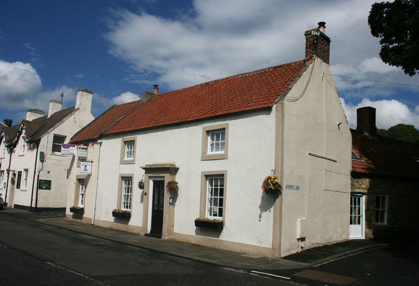 مبيت وإفطار Well House