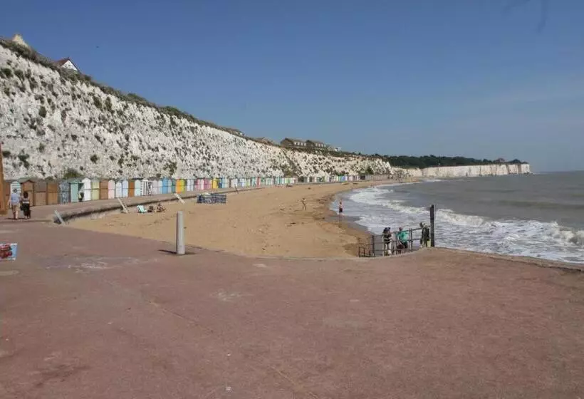 هتل Bay Tree Broadstairs