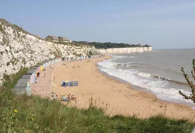 هتل Bay Tree Broadstairs