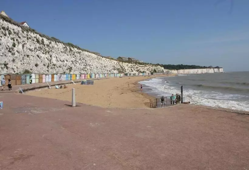 هتل Bay Tree Broadstairs