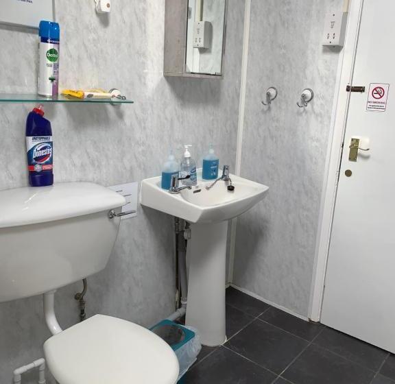 호텔 Brafferton Guest House