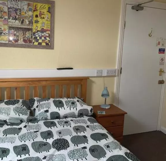 Hotelli Brafferton Guest House