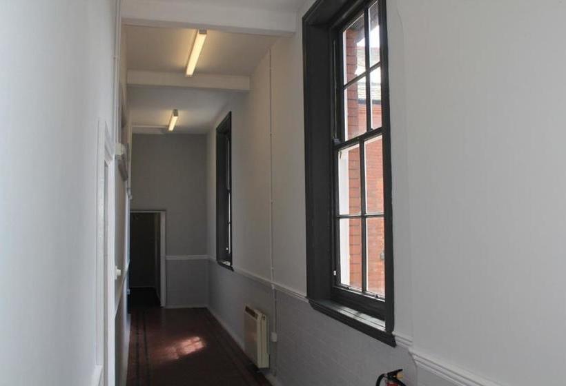 فندق Bridgewood House