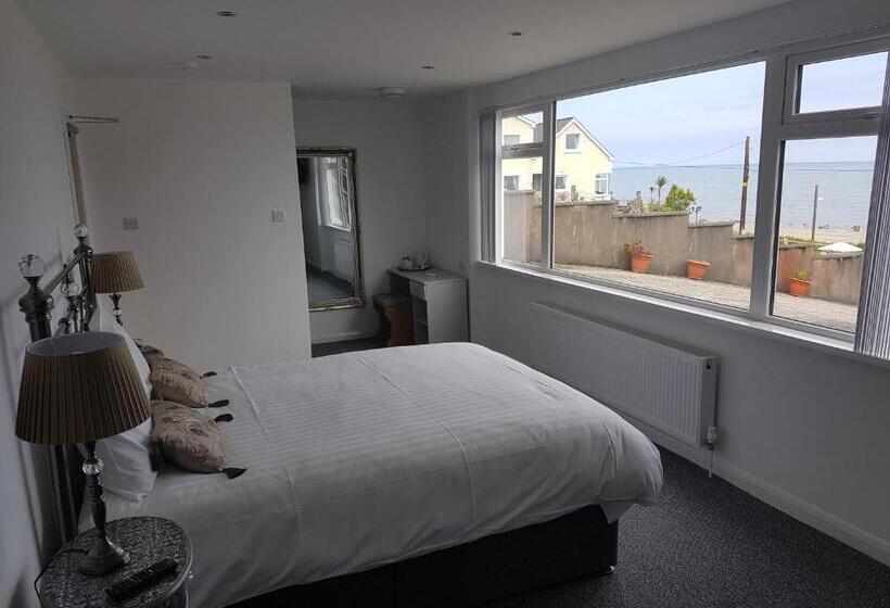 בית מלון כפרי Halfway House