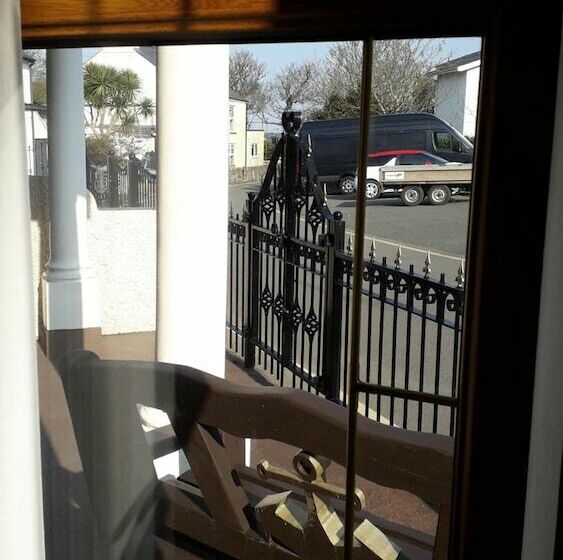 فندق The Anchorage