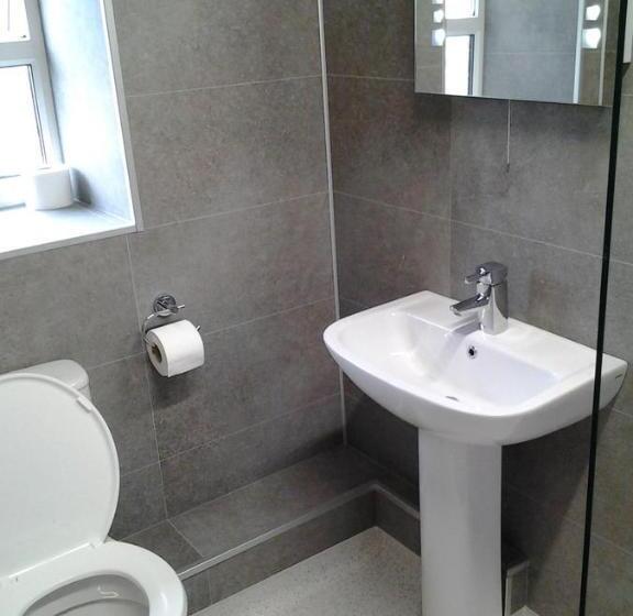 The Dolphin Hotel & Restaurant