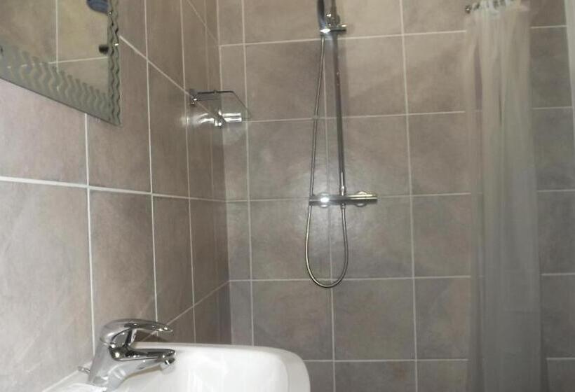 The Dolphin Hotel & Restaurant