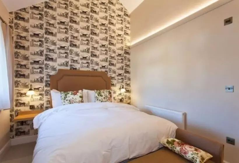 Hotelli The Inn West End