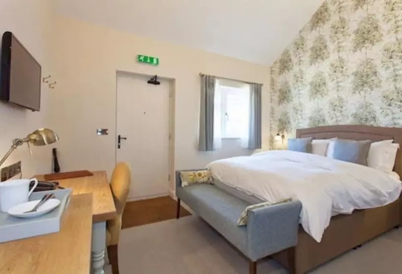 Hotelli The Inn West End