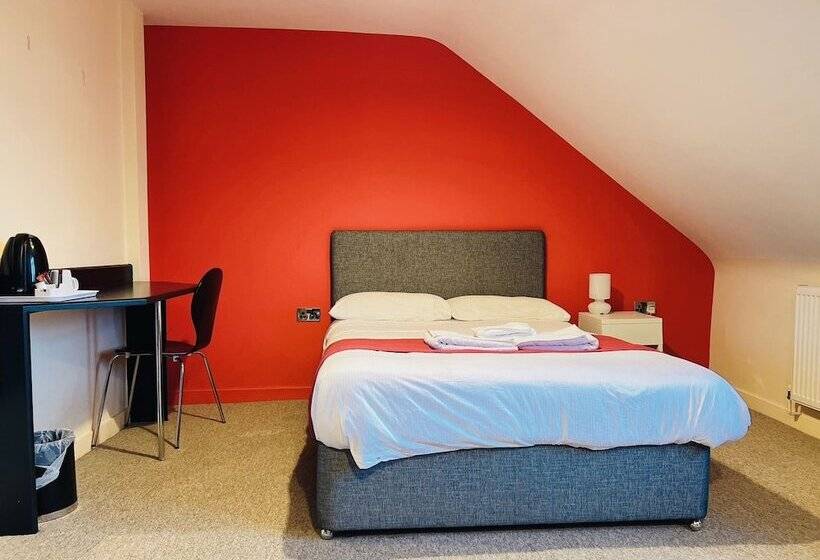 בית מלון כפרי Station