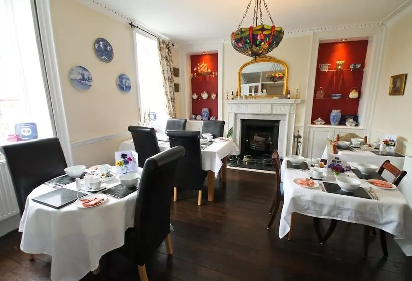 Penralley House B&b