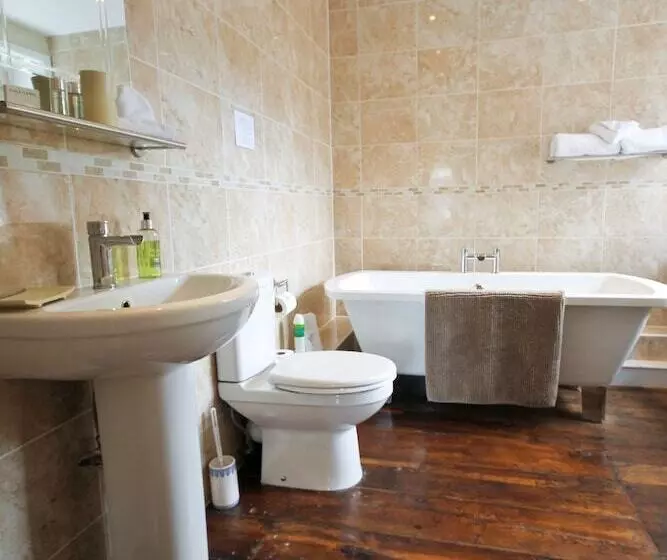 Penralley House B&b
