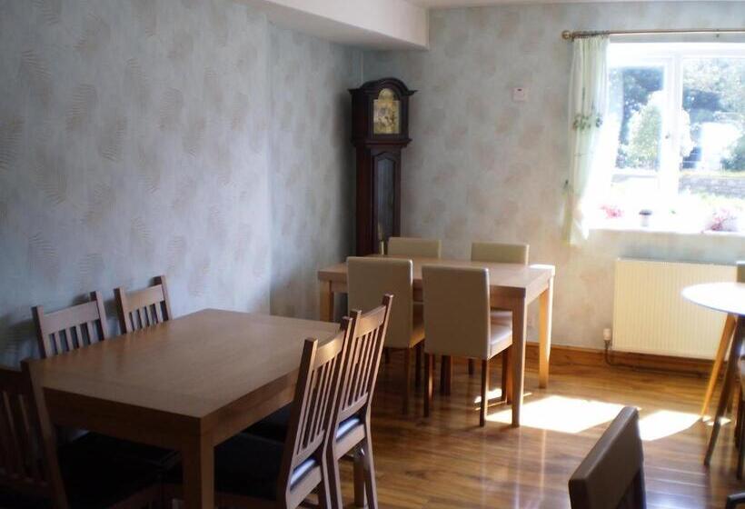 Sportsmans Lodge Bed And Breakfast