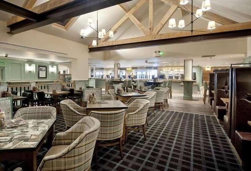 The Queen Hotel Wetherspoon