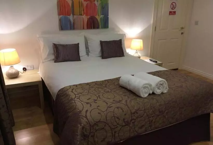 The Rocks B&b