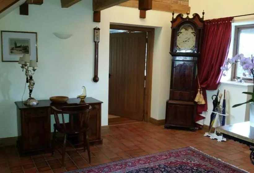 Ty Derw Country House B&b
