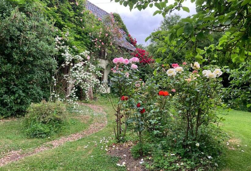 Valley Farmhouse B&b