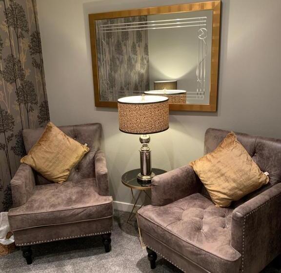 Ayrs And Graces   Luxury Bed And Breakfast