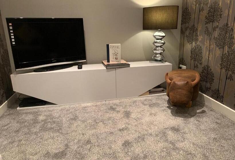 Ayrs And Graces   Luxury Bed And Breakfast