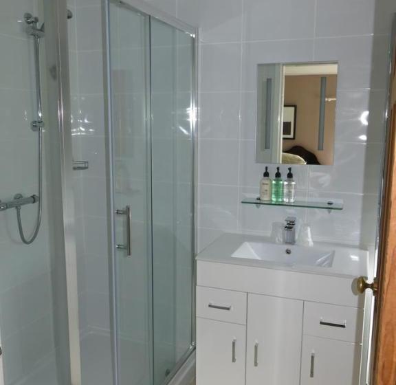 צימר Broadwell Guest House