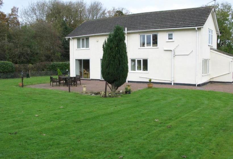 צימר Broadwell Guest House