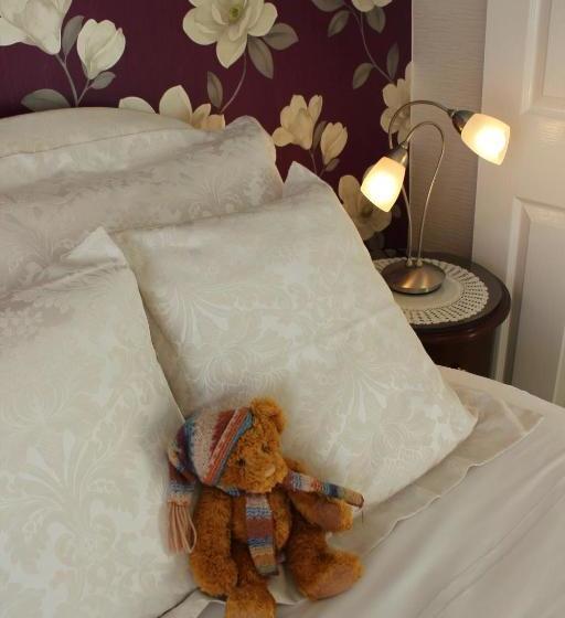 Bed and Breakfast Kingford House