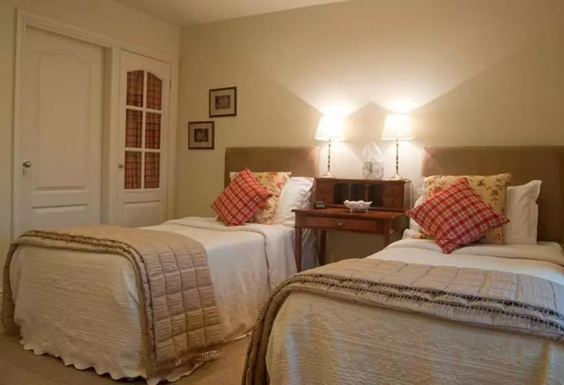 Aamiaismajoitus (B&B) Parc Yr Odyn