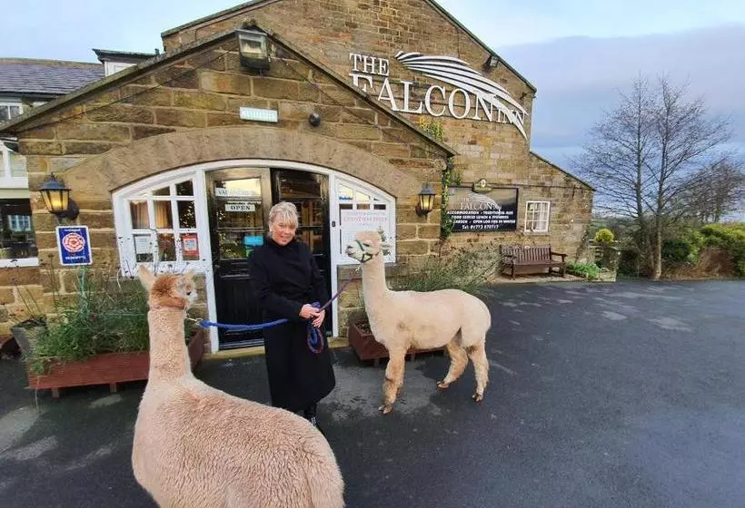ベッドアンドブレックファースト The Falcon Inn