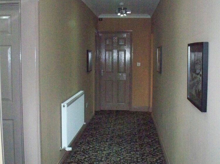 مبيت وإفطار The Horseshoe