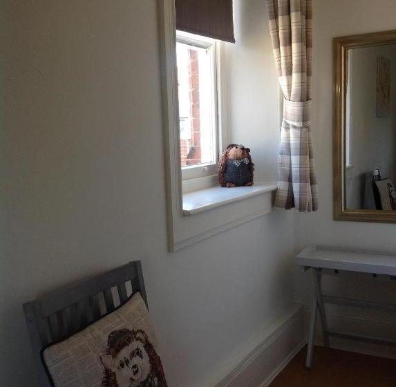 住宿加早餐  Woodbine Guest Accommodation