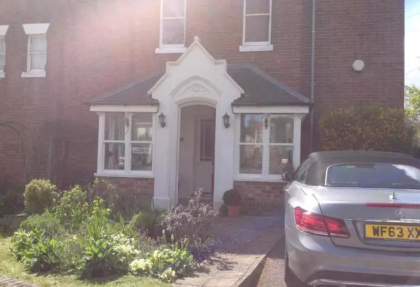 Bed and Breakfast Woodbine Guest Accommodation