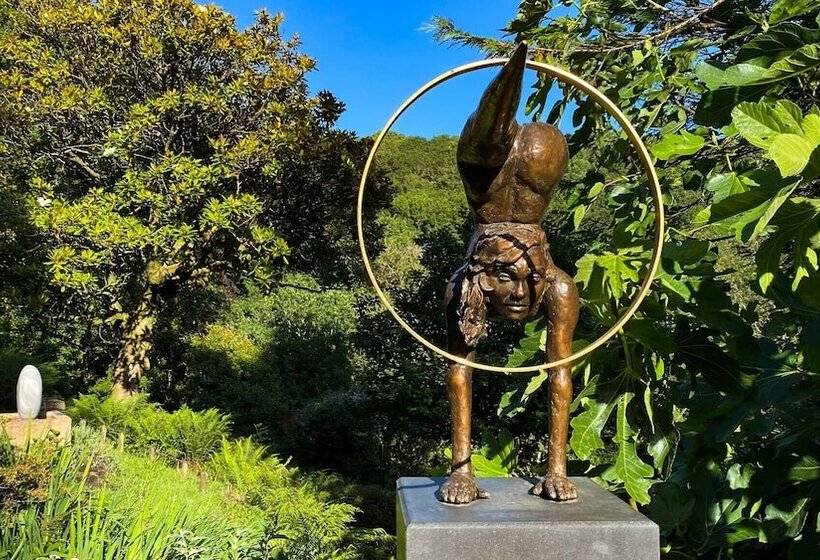 בית מלון כפרי Broomhill Estate