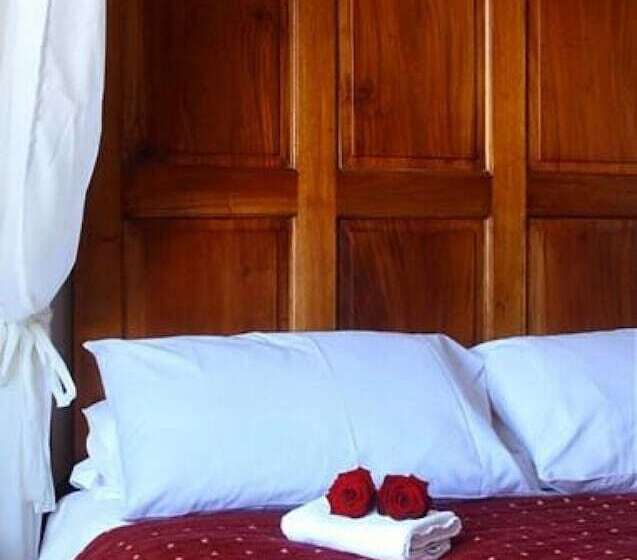 ホテル The Griffin