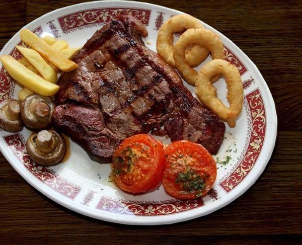 ホテル The Griffin