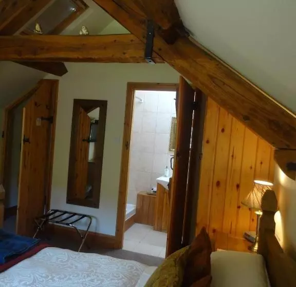 Middle Woodbatch B&b