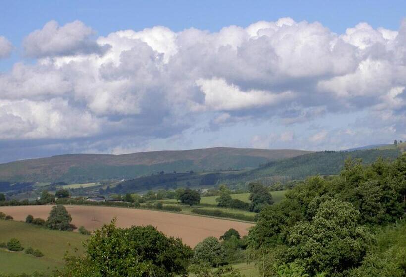 Middle Woodbatch B&b