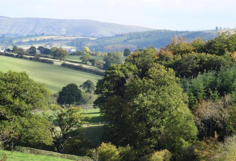 Middle Woodbatch B&b