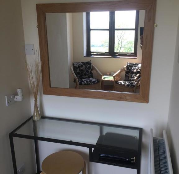 Oaklodge Bed And Breakfast